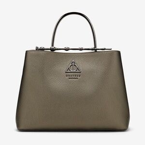 Loungefly Harry Potter Black Gold Pebble Texture Elder Wand Handbag